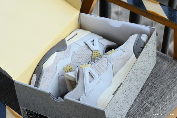 Dust SE Retro Photon DV3742-021 Craft 4 Jordan 0722